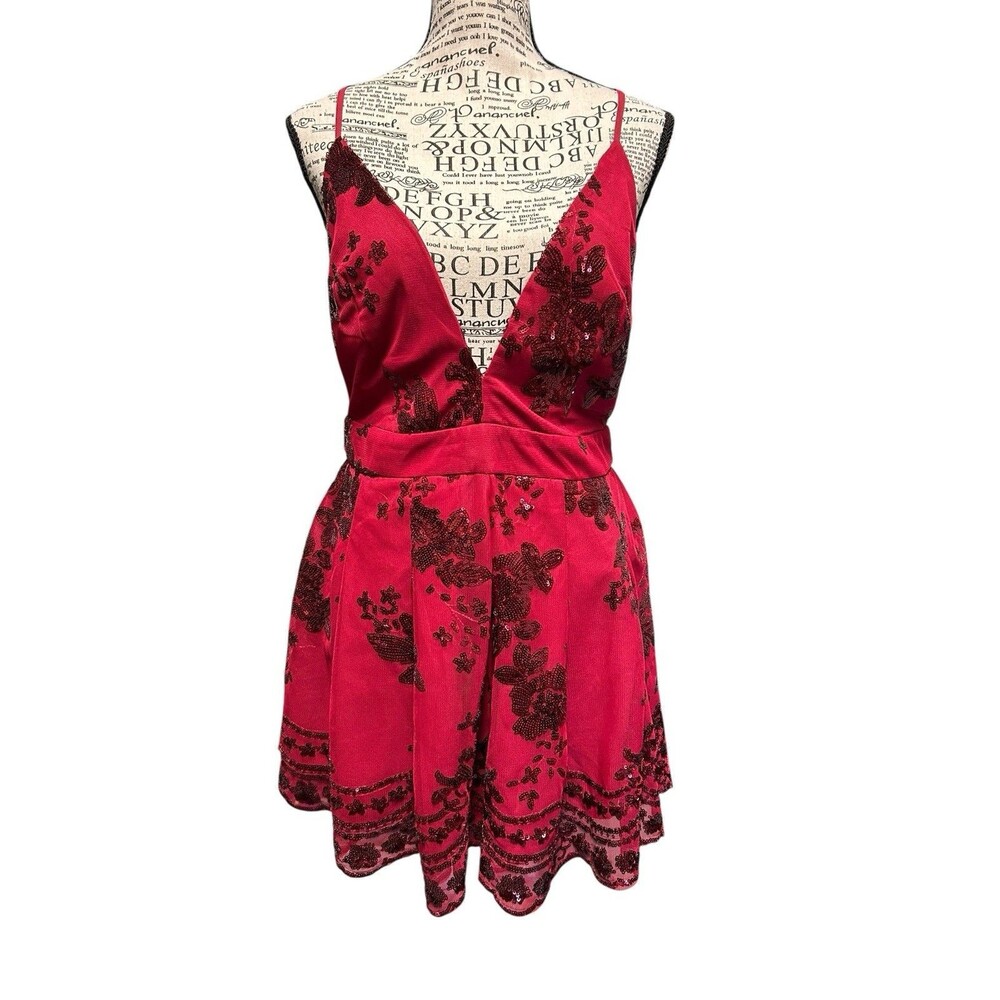Showpo‎ Red Sequins Floral Romper Size 8 NWT Whimsical Gothic Holiday Formal Y2K
